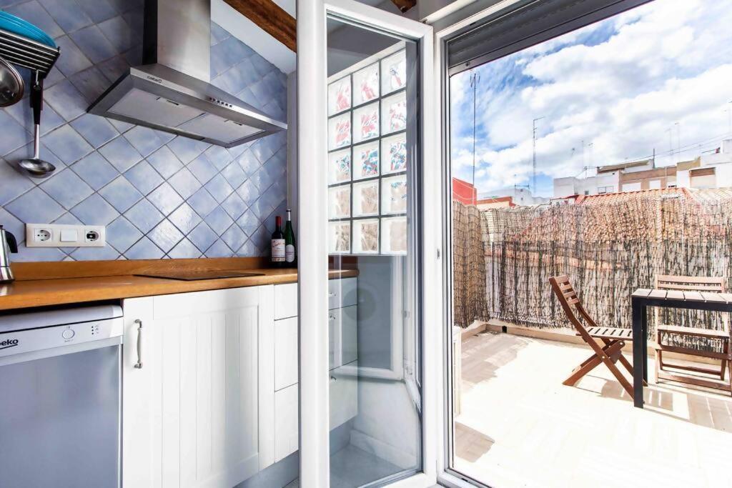 Estudio Para Parejas Con Terraza En La Playa Valensiya Dış mekan fotoğraf